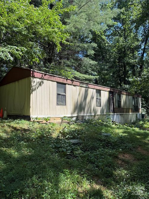 271 Riverview Church Rd, Asheville, NC, 28806-9019 | Card Image