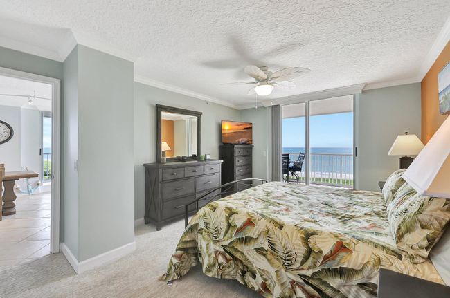 APT-1404 - 5049 N Highway A1a, Condo with 3 bedrooms, 2 bathrooms and null parking in Hutchinson Island FL | Image 31