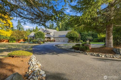 11605 6th Ave Ne, Tulalip, WA, 98271-9451 | Card Image