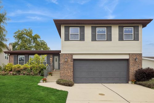 1419 Colony Ct, Lombard, IL, 60148-4416 | Card Image
