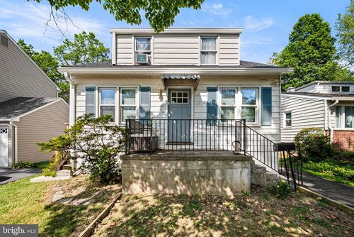 2711 Taft Ave, GLENSIDE, PA, 19038-2418 | Card Image