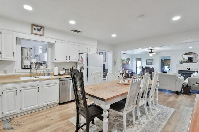 817 State Highway 153, House other with 4 bedrooms, 3 bathrooms and null parking in Wingate TX | Image 9