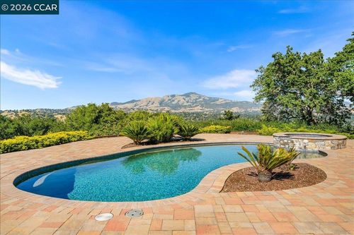 300 Oak View Ter, Danville, CA, 94526-2336 | Card Image