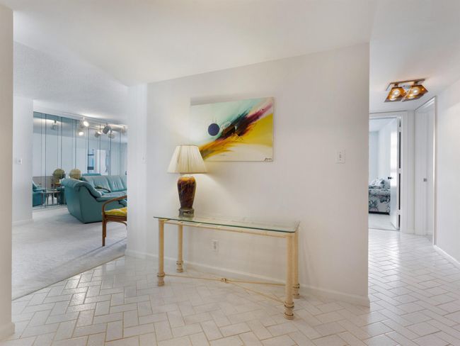 APT-1107 - 1370 S Ocean Blvd, Condo with 2 bedrooms, 2 bathrooms and null parking in Pompano Beach FL | Image 4
