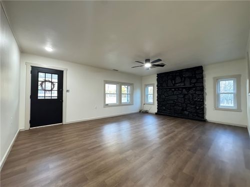 10439 Spring Mountain Rd, Dardanelle, AR, 72834-8050 | Card Image