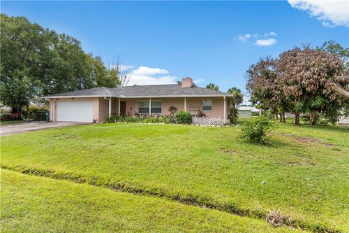 710 Rose Ave, SEBASTIAN, FL, 32958-4846 | Card Image
