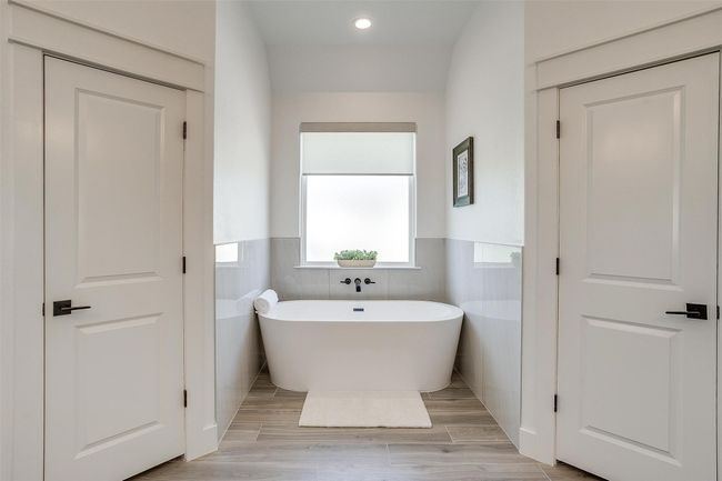635 Winkler Way, House other with 3 bedrooms, 2 bathrooms and null parking in Springtown TX | Image 19