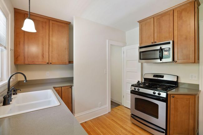 Cozy but updated kitchen with stainless appliances | Image 5
