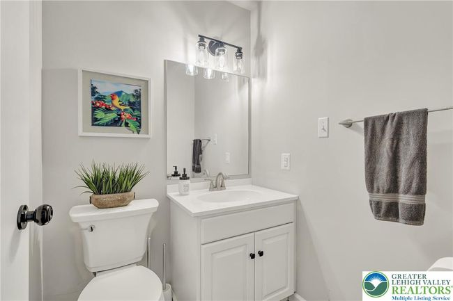 511 Lakeside Dr, House other with 4 bedrooms, 3 bathrooms and null parking in East Stroudsburg PA | Image 18