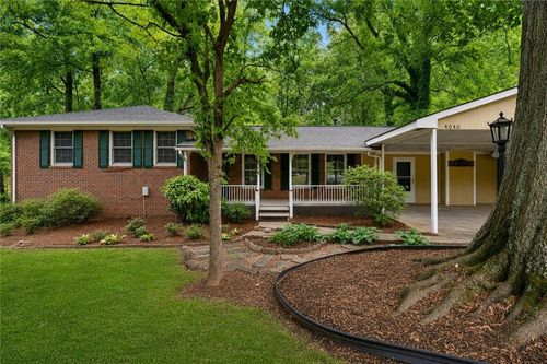 4040 Philmont Dr, Marietta, GA, 30066-2738 | Card Image