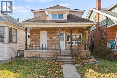 1143 Lincoln Rd, Windsor, ON, N8Y2H6 | Card Image