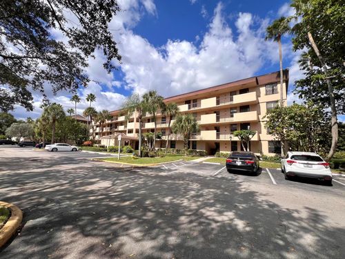 apt-205-2660 Carambola Cir N, Coconut Creek, FL, 33066-2414 | Card Image
