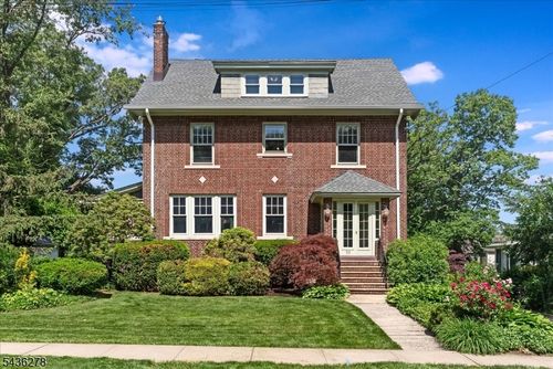 53 Bowdoin St, Maplewood, NJ, 07040-3133 | Card Image