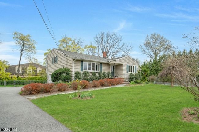 16 Debow Ter, House other with 3 bedrooms, 2 bathrooms and null parking in Pompton Plains NJ | Image 24