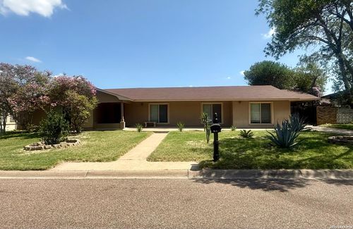 2458 Aj Dr, Eagle Pass, TX, 78852-4428 | Card Image