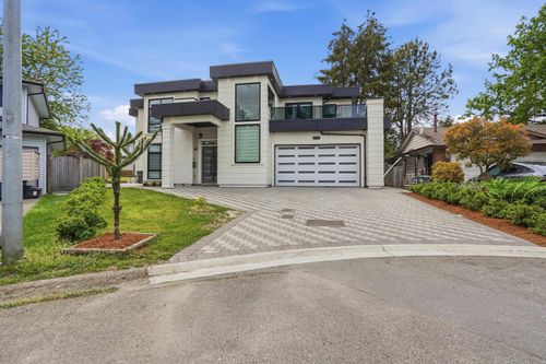 13034 63a Avenue, Surrey, BC, V3X2E5 | Card Image