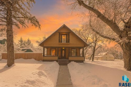 511 W Main St Street, Beresford, SD, 57004 | Card Image