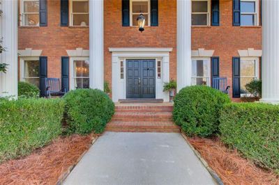 6030 River Chase Circle, House other with 8 bedrooms, 6 bathrooms and null parking in Atlanta GA | Image 2