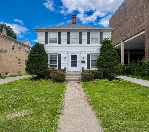 528 N 63rd Street, Wauwatosa, WI, 53213 | Card Image
