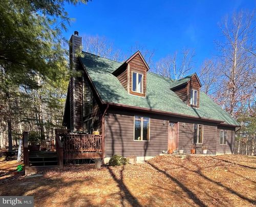 291 Dry Run Ln, BERKELEY SPRINGS, WV, 25411-7427 | Card Image