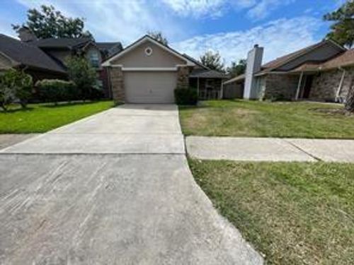 11514 Gullwood Dr, Houston, TX, 77089-6803 | Card Image