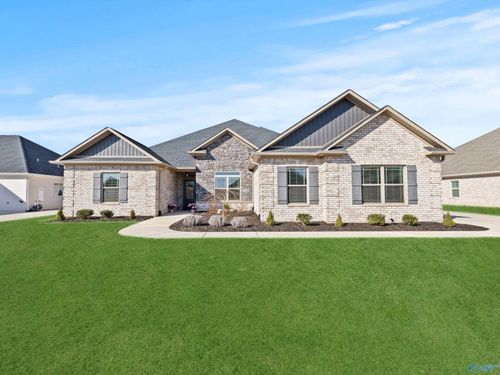 26149 Woodfield Dr, Athens, AL, 35613-8800 | Card Image