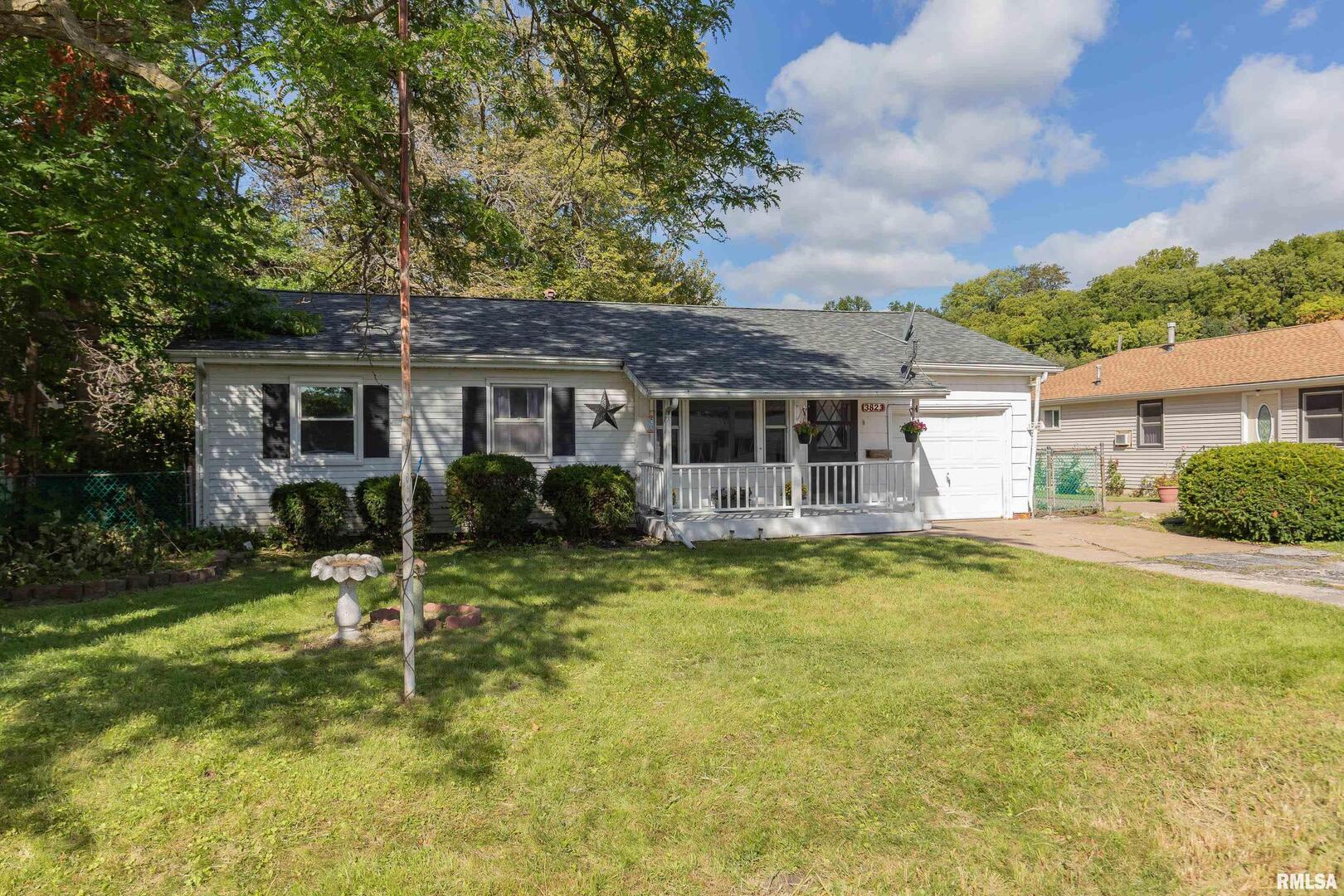 Residential in Moline