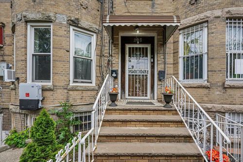 298 Etna St, New York, NY, 11208 | Card Image