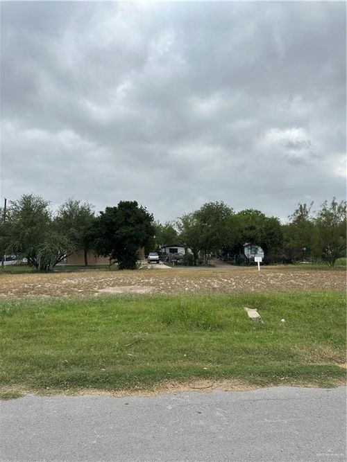 403 Conchita Dr, Hidalgo, TX, 78557-4012 | Card Image