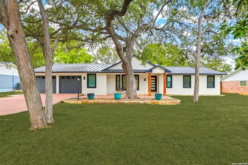 842 Timber Dr, New Braunfels, TX, 78130-6629 | Card Image