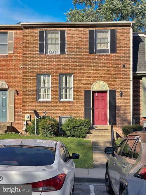 102 Edinburgh Ct, WALKERSVILLE, MD, 21793-8200 | Card Image