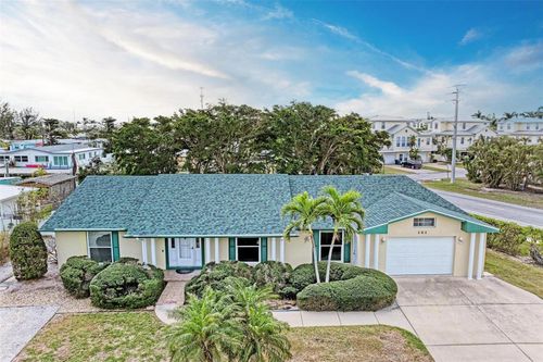 501 65th Street, HOLMES BEACH, FL, 34217 | Card Image