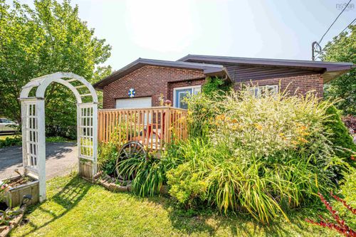 86 La Pierre Cres, Dartmouth, NS, B2W5C8 | Card Image