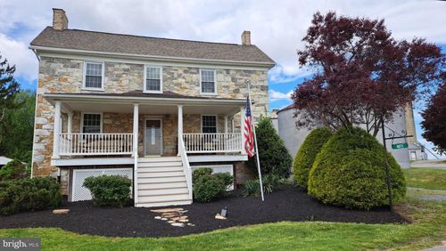 4071 Kabletown Rd, CHARLES TOWN, WV, 25414-4575 | Card Image