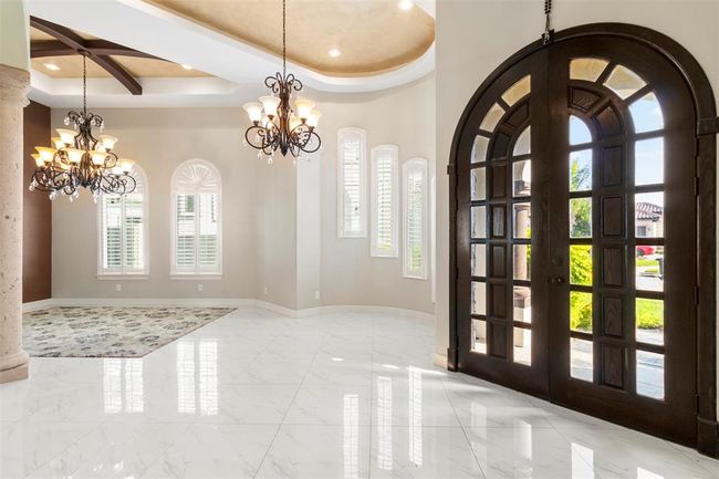 3401 E Stevenson Ave, House other with 5 bedrooms, 5 bathrooms and 2 parking in Alton TX | Image 4
