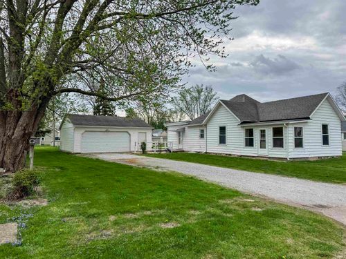 205 W Main Street, Chalmers, IN, 47929 | Card Image