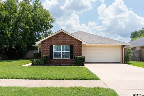 303 Azalea Trl, Whitehouse, TX, 75791-3443 | Card Image