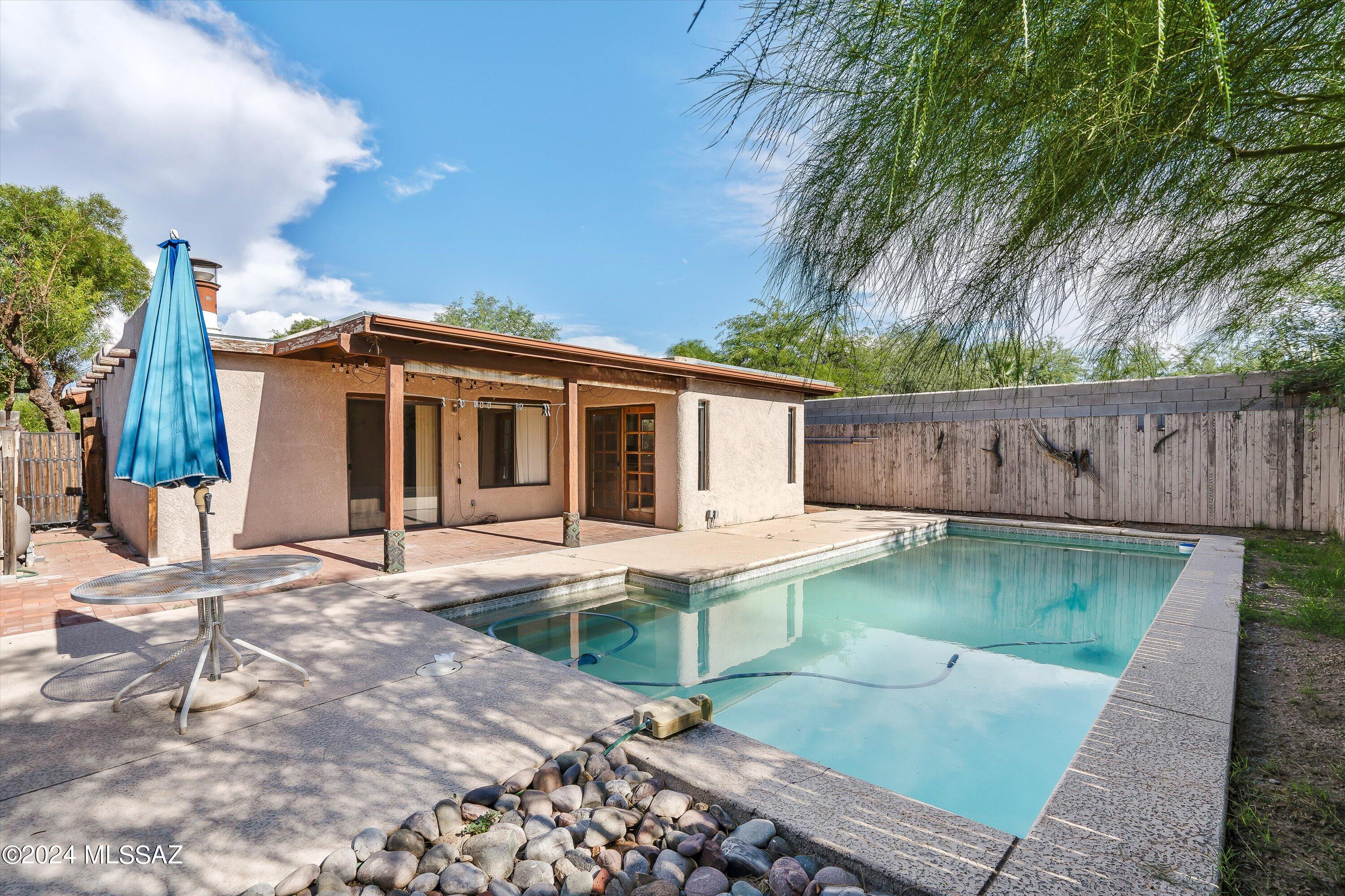 Desert Pkwy, Tucson, AZ 85719
