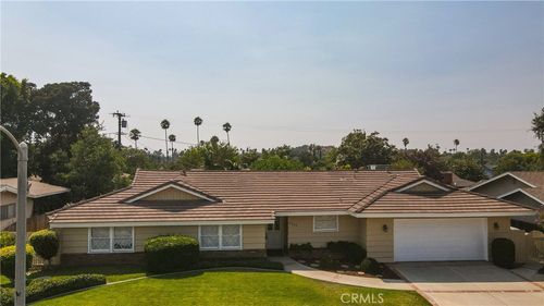 5267 Coventry Dr, Riverside, CA, 92506-1525 | Card Image