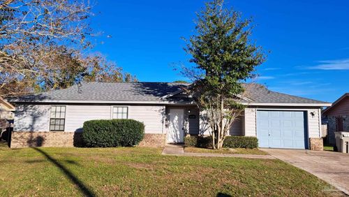 828 Lavon Dr, Pensacola, FL, 32506-5689 | Card Image