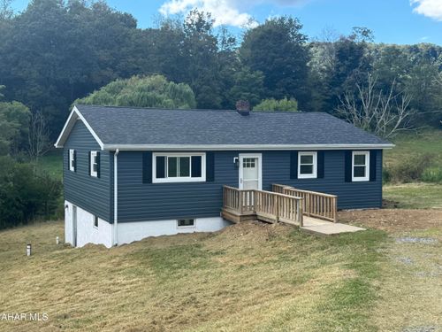 1228 Valley Forge Rd, Duncansville, PA, 16635-4004 | Card Image