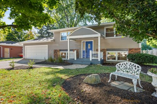 341 N View St, Hinckley, IL, 60520-9362 | Card Image