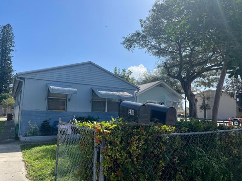 530 S C St, Lake Worth Beach, FL, 33460-4344 | Card Image
