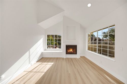 21146 Sunny Rdg, Lake Forest, CA, 92630-6726 | Card Image