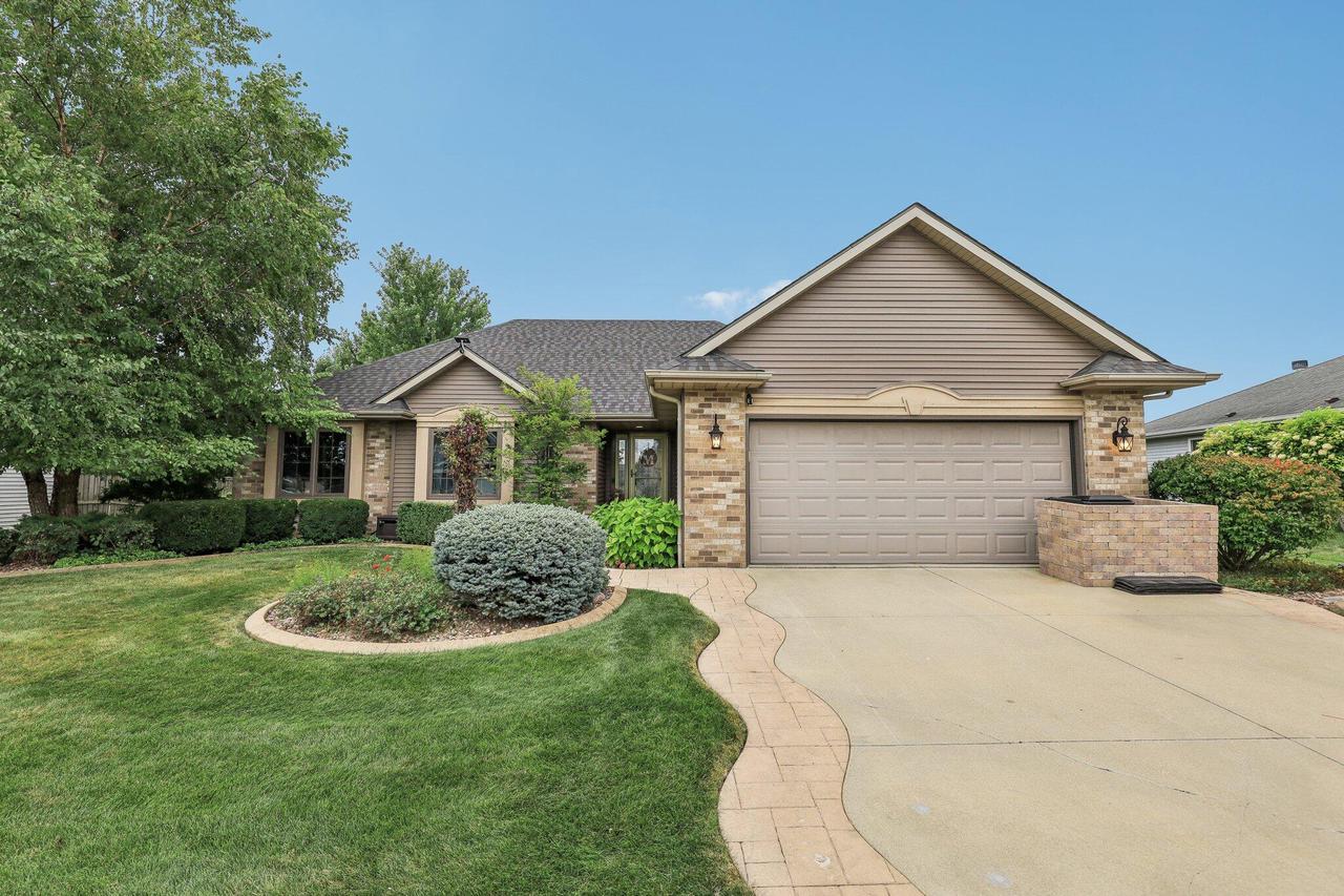 Kingsway Ln, Sturtevant, WI 53177