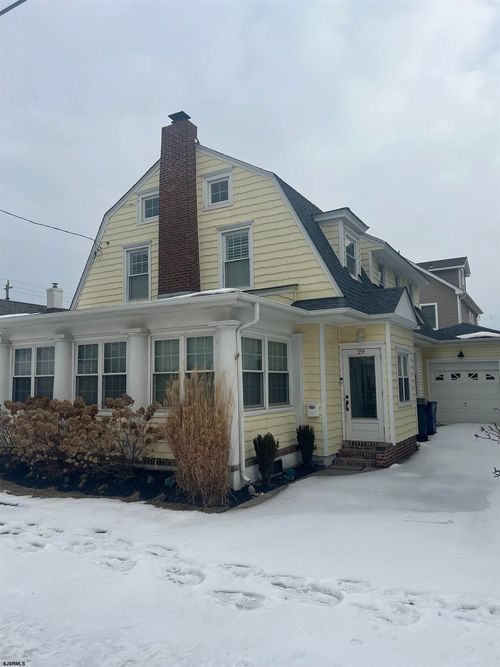 29 N Hanover Ave, Margate, NJ, 08402 | Card Image