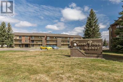 420 Columbia Blvd W, Condo with 3 bedrooms, 1 bathrooms and 1 parking in Lethbridge AB | Image 1