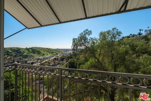 4316 Raynol St, Los Angeles, CA, 90032 | Card Image