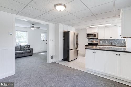 24 Admiral Blvd, BALTIMORE, MD, 21222-4337 | Card Image