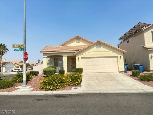 9522 Lavarun Ct, Las Vegas, NV, 89123-6236 | Card Image